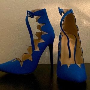 Brand new blue pumps with anckel straps and stylish designs size 7